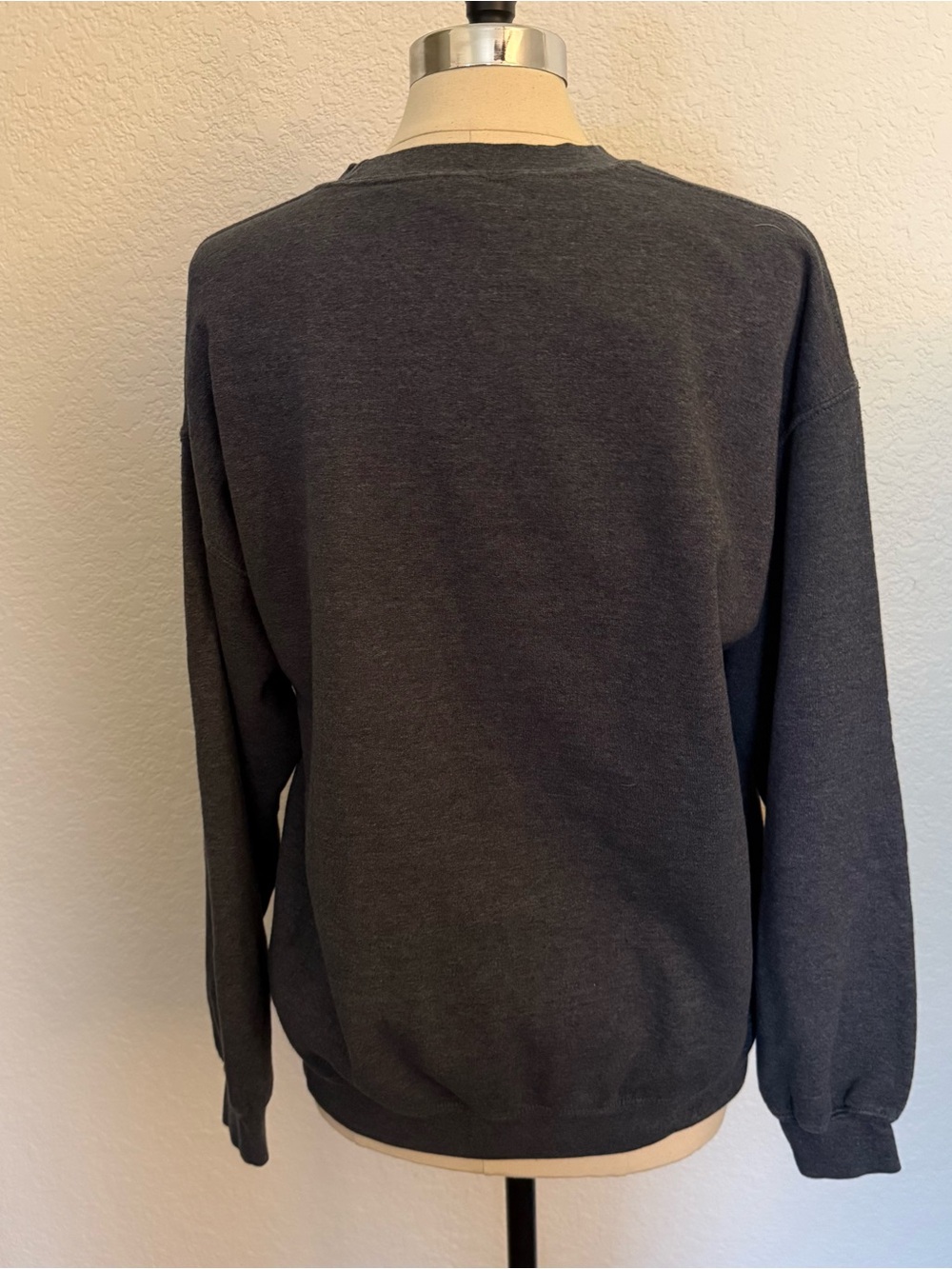 YSL Graphic Sweatshirt~Unisex Size Lg NWOT - Picture 2 of 9